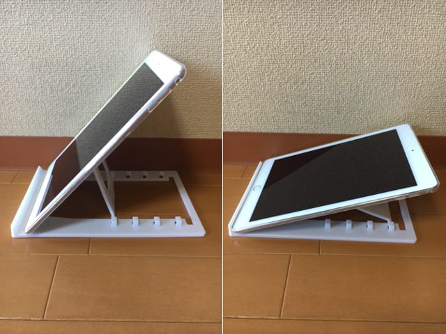 100円ショップのタブレットスタンドに立てたiPad Air 2、角度調節